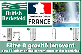 Filtre à gravité Berkefeld France - Filtre à eau  à gravité - Distributeur officiel British Berkefeld - Aqua - Techniques - Les systèmes de filtration British Berkefeld® sont basés sur une technologie de filtration par gravité utilisant des cartouches en céramique et du charbon actif. Ils éliminent les contaminants tels que les microplastiques, les métaux lourds et les résidus chimiques, tout en conservant les minéraux essentiels. - Filtres à gravité Ultra Fluoride - Filtres à gravité Ultra Stérasyl - Pour rendre l'eau de pluie potable, il est essentiel d'utiliser des filtres qui éliminent les contaminants courants présents dans l'eau de pluie tels que les sédiments, les micro-organismes, et les polluants chimiques. Les filtres British Berkefeld®, équipés de cartouches Ultra Sterasyl, sont particulièrement efficaces. Voici les types de filtres adaptés :        Filtration en céramique : Retient les bactéries, kystes et particules fines.       Charbon actif : Élimine les résidus chimiques, le chlore et améliore le goût.        Filtre pour métaux lourds : Capture les polluants comme le plomb ou le mercure, souvent présents dans l'eau de pluie collectée. Ces filtres permettent de purifier efficacement l’eau de pluie pour la rendre potable, tout en préservant les minéraux essentiels.